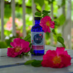 Eau florale de rose Gallica Officinalis tonifiant et hydratant