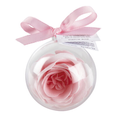 boule de savon en forme de rose rose et blanc parfum rose bien-être