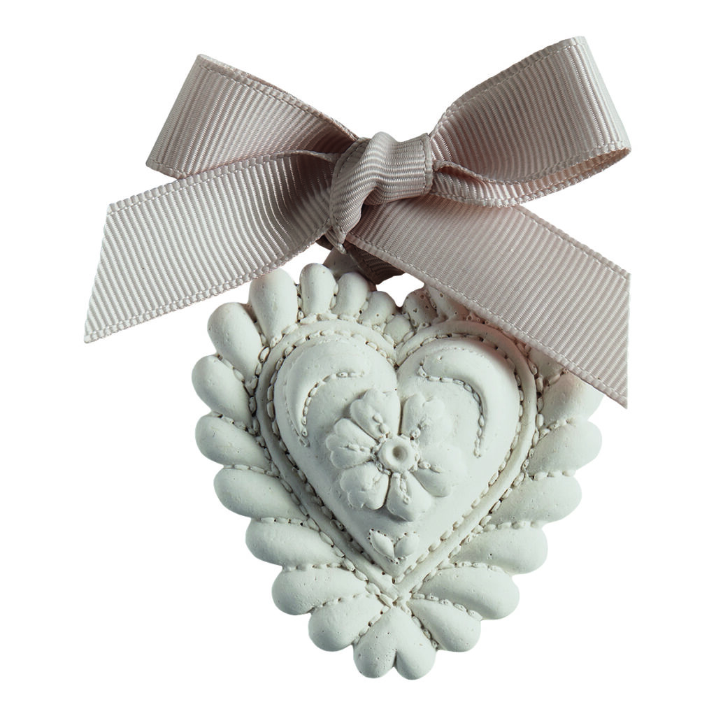 Petit décor coeur boutis - non parfumé mathilde m pour armoire et linge